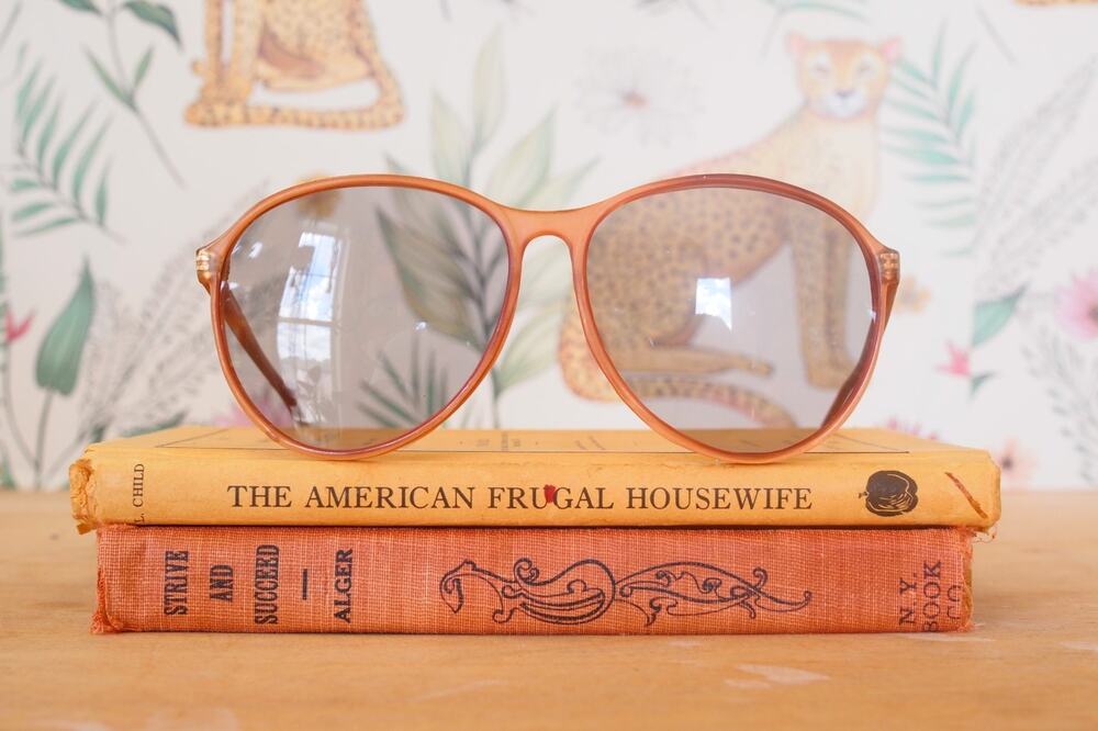 Vintage 1980s Corning Sunglasses Korea Mod Style Retro Grandma Chic Festival - Picture 2 of 15